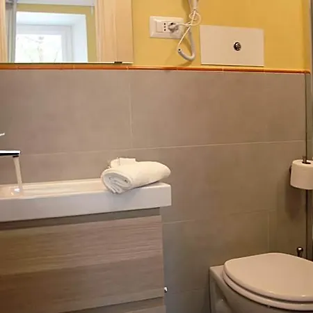 Frühstückspension Paola 4*